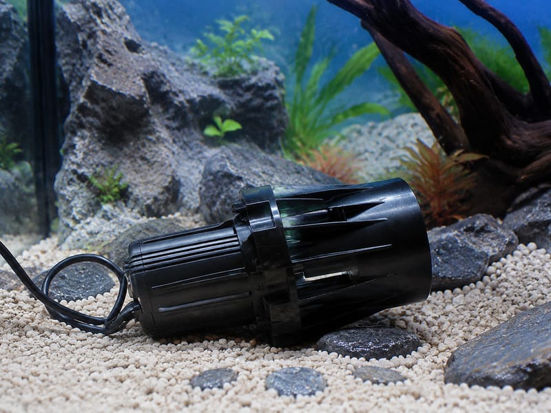 Energieeffiziente Aquarium-Umwälzpumpen gezielt einkaufen — supporting aquarium detail